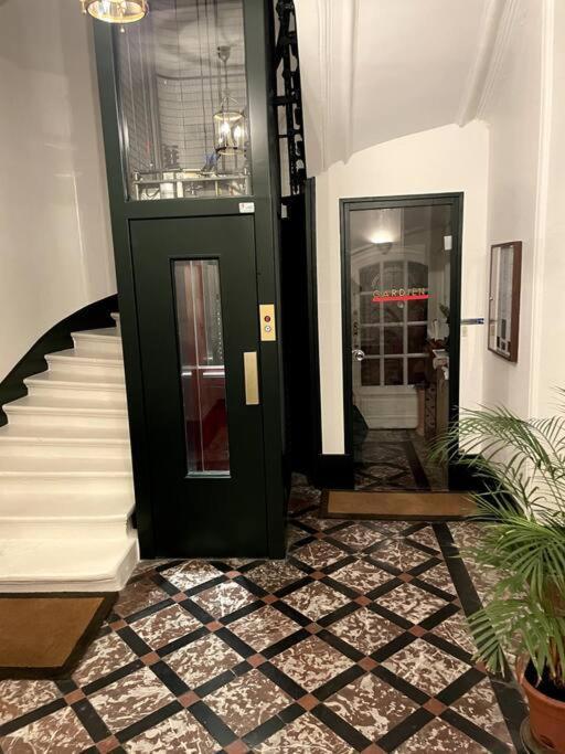 Magnifique Studio Champs-Elysee Apartman Párizs Kültér fotó